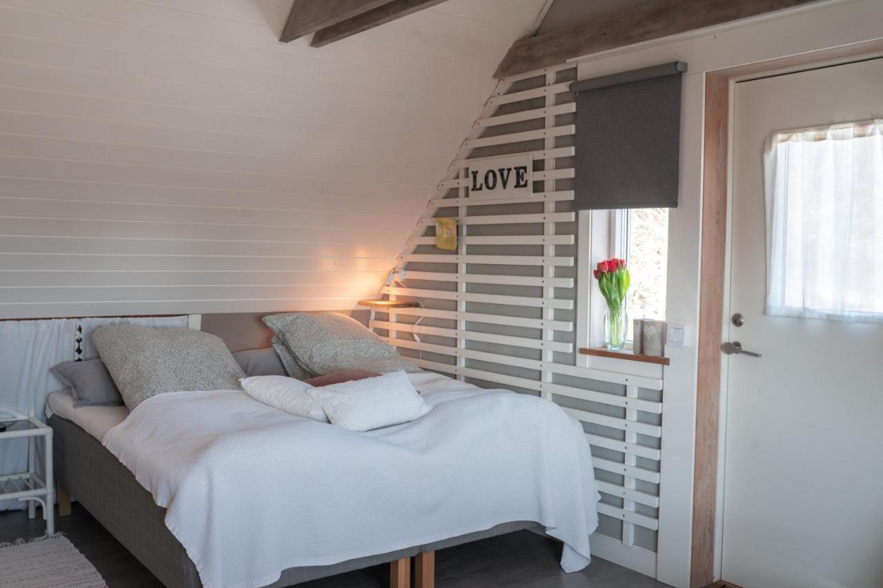 Kinne-Vedum Bed And Breakfast Gotene Bagian luar foto