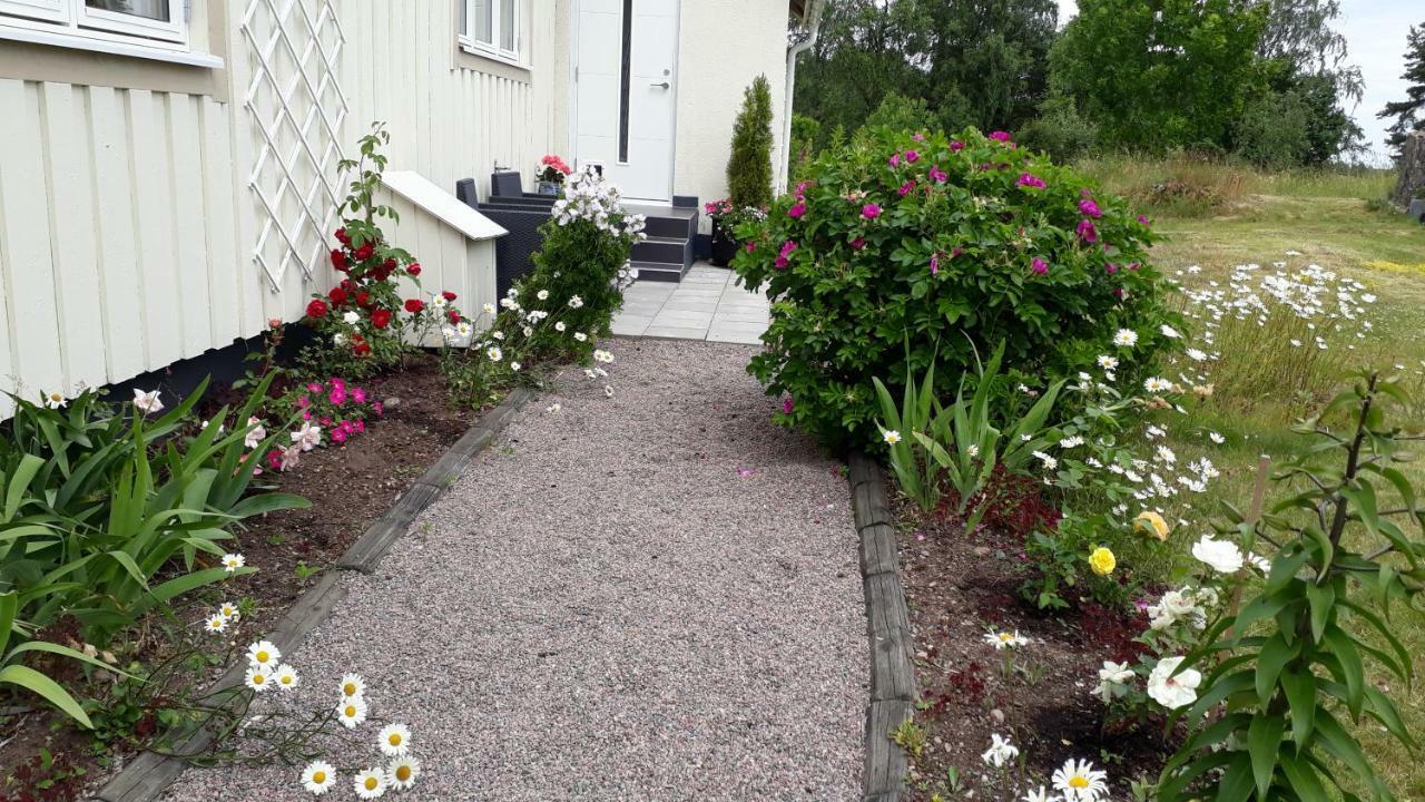 Kinne-Vedum Bed And Breakfast Gotene Bagian luar foto