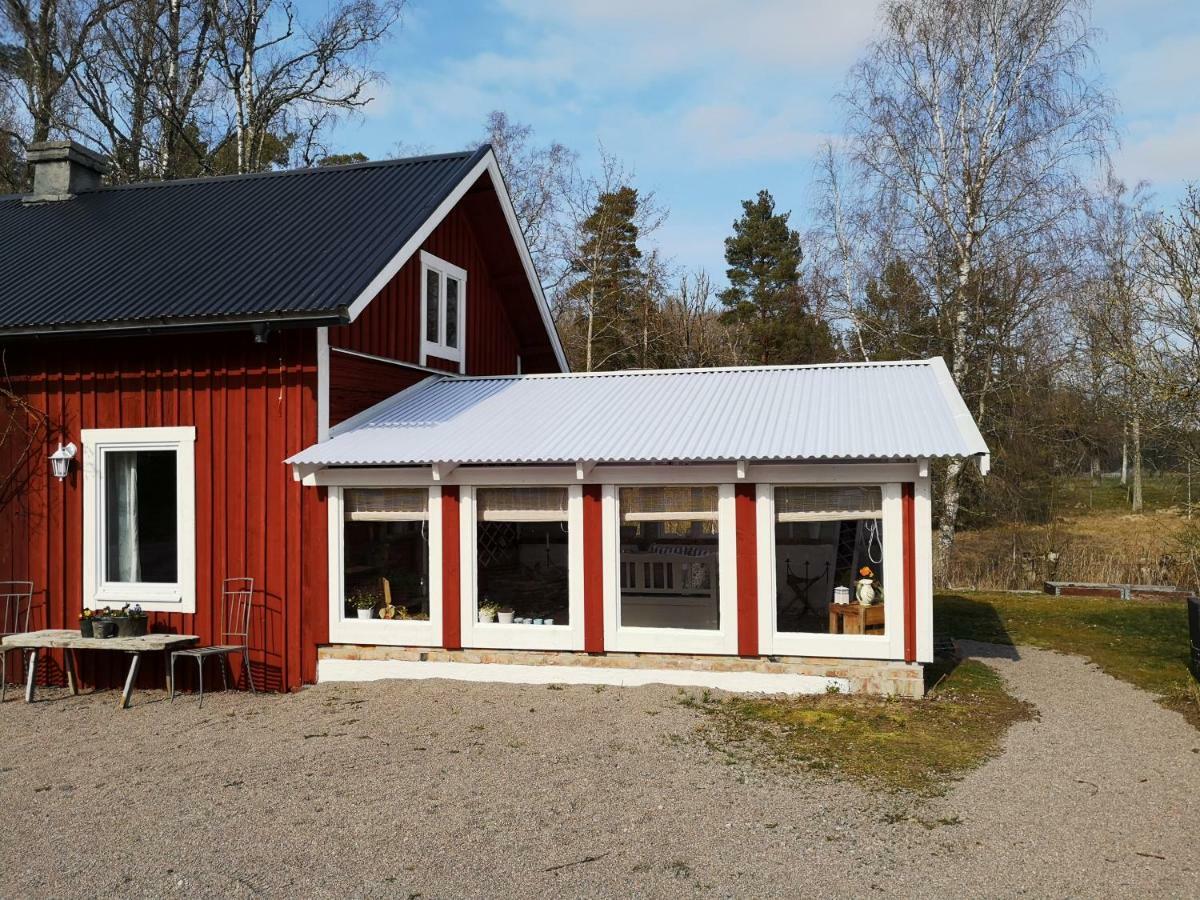 Kinne-Vedum Bed And Breakfast Gotene Bagian luar foto