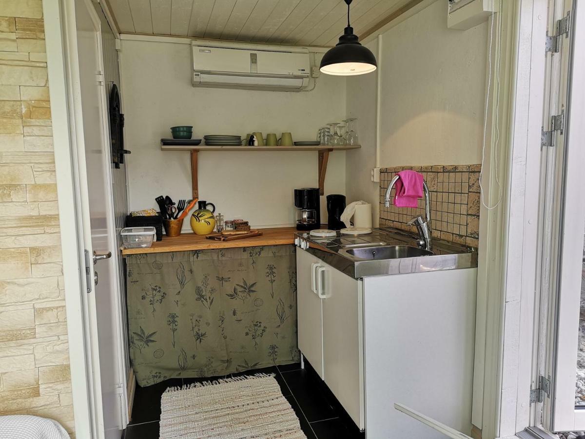 Kinne-Vedum Bed And Breakfast Gotene Bagian luar foto