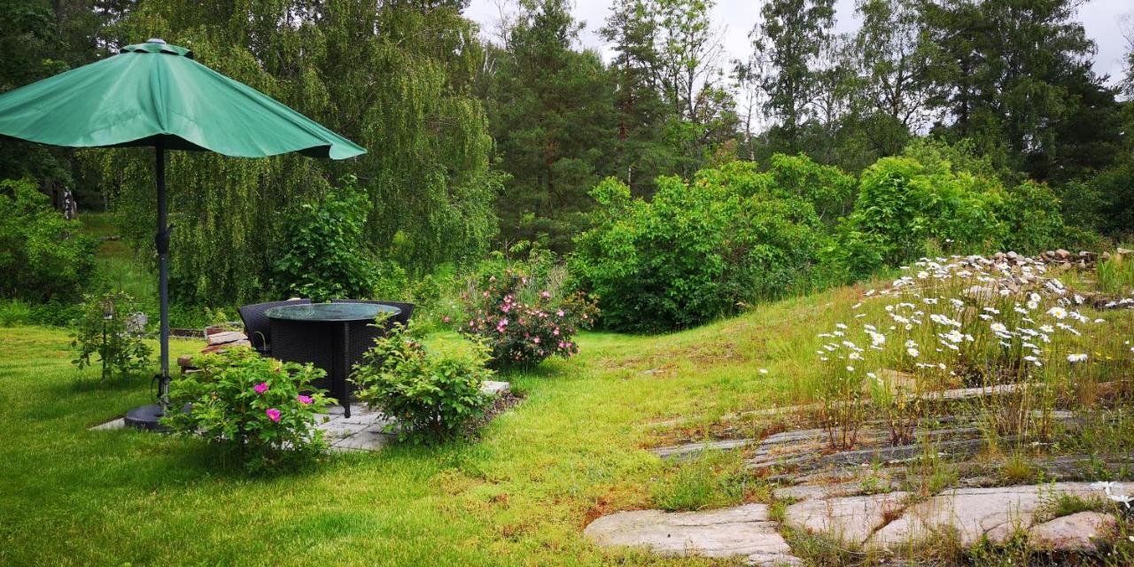 Kinne-Vedum Bed And Breakfast Gotene Bagian luar foto